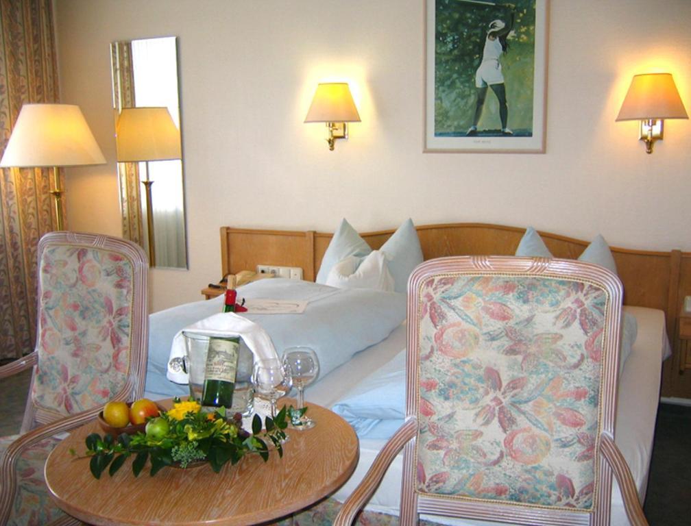 Landhotel Sonneneck - Breuna Im Naturpark Kültér fotó